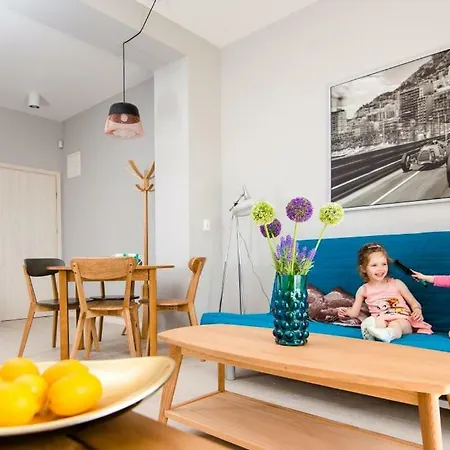 Rodzinne Plater74 4* ダルウォボ