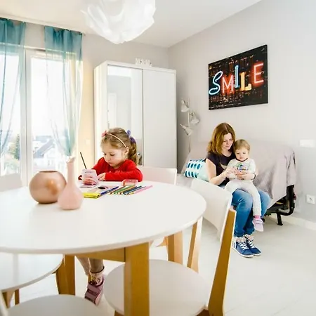 Rodzinne Plater74 アパートホテル 4*